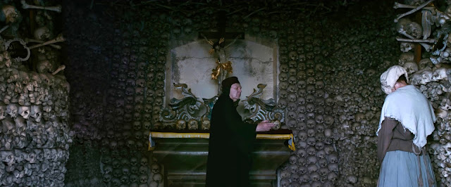 © Condor Distribution