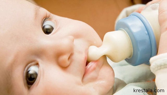 طفلى يرفض الرضاعة الصناعية ماذا افعل
