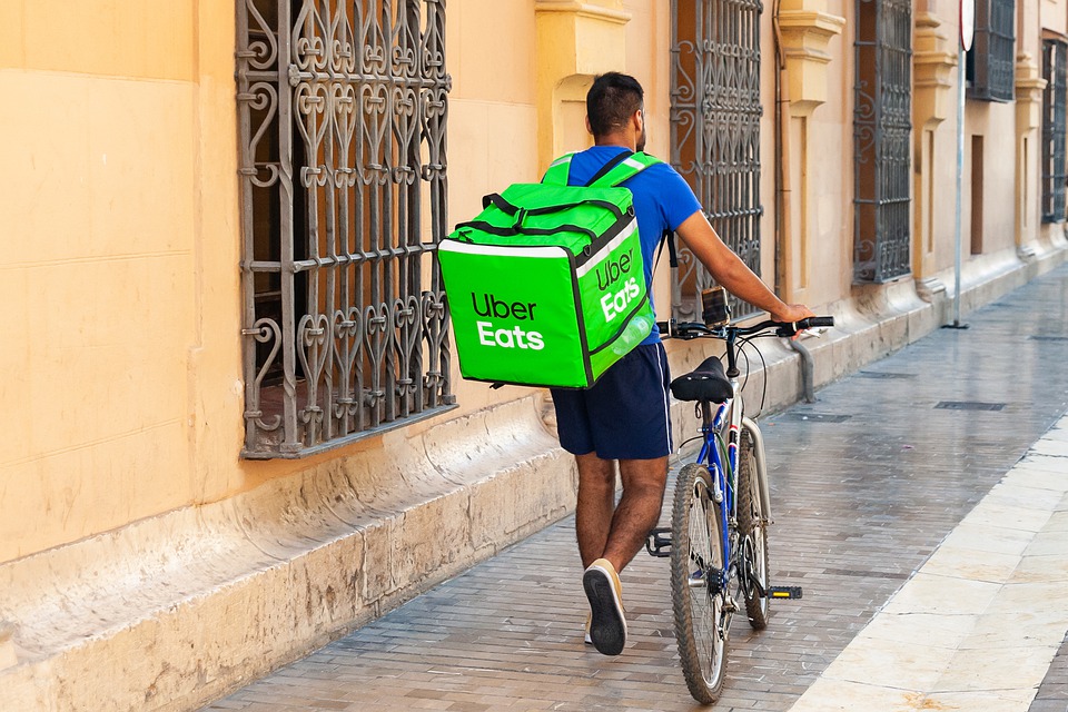 Due to the difficulties to operate in Peru due to the Covid-19 pandemic, Uber Eats announced the closure of its operations in this country from June 29