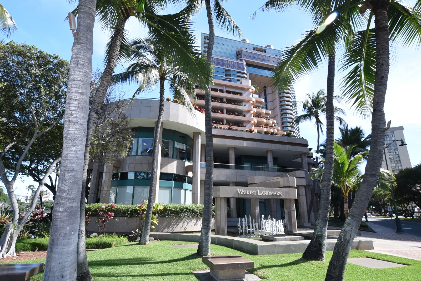 Oahu Photos Waikiki Landmark