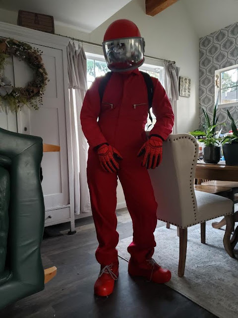 Foto Cosplay Among Us