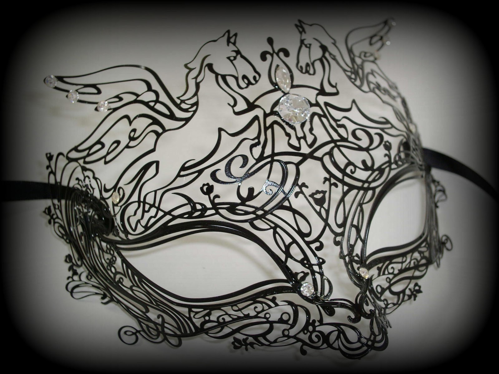 Pagasus Filigree Venetian Masquerade Mask - Limited Nero Black