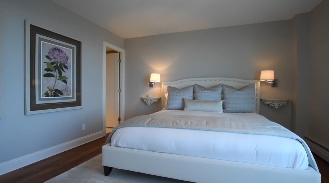 23 Interior Design Photos vs. Dallas Road, Victoria Luxury Condo Tour
