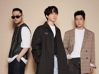 أعضاء  Epik High  يتحدثون عن صداقتهم مع RM و شوقا من Bts و عن أغنيتهم الجديدة للأيام الممطرة