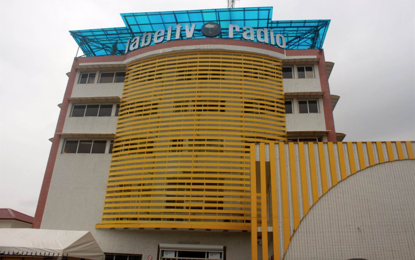 A NEW GABONESE TELEVISION CHANNEL, WHOSE MANAGERIAL TEAM IS PRACTICALLY