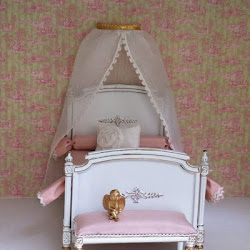 Romantic Bedroom Wallpaper 1