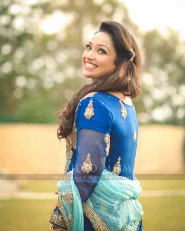 Uroosa Siddiqui Beautiful Pictures after Weight loss Transformation Uroosa Siddiqui Beautiful Pictures after Weight loss Transformation