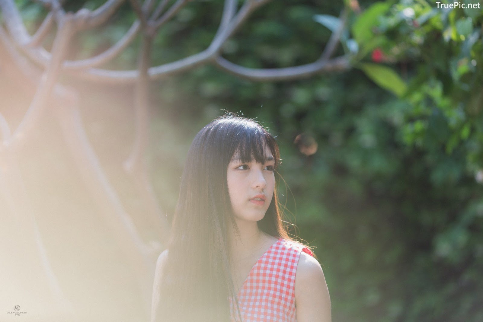 Image-Thailand-Cute-Model-Emma-Panisara–Album-Emma-Bright-Sunday-TruePic.net- Picture-1