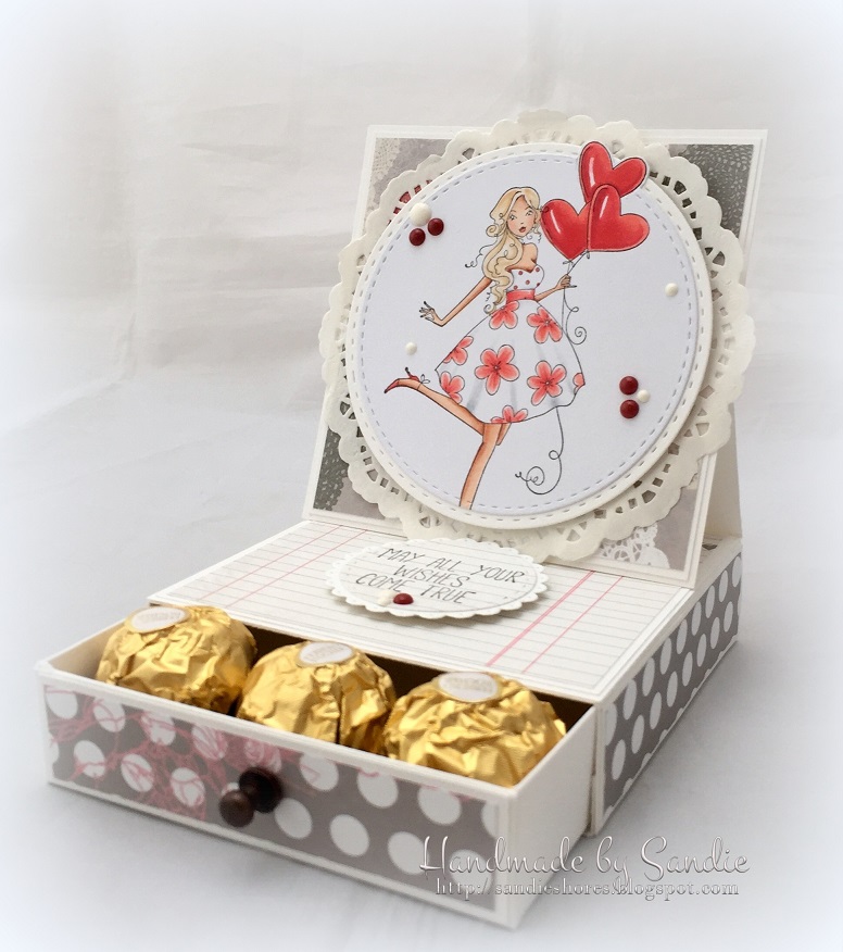 DT Thursday Create a Fabulous Drawer Easel Card with Sandiebella