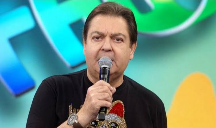 Globo antecipa saída de Faustão; Tiago Leifert assume ‘Domingão’ até estreia de Huck