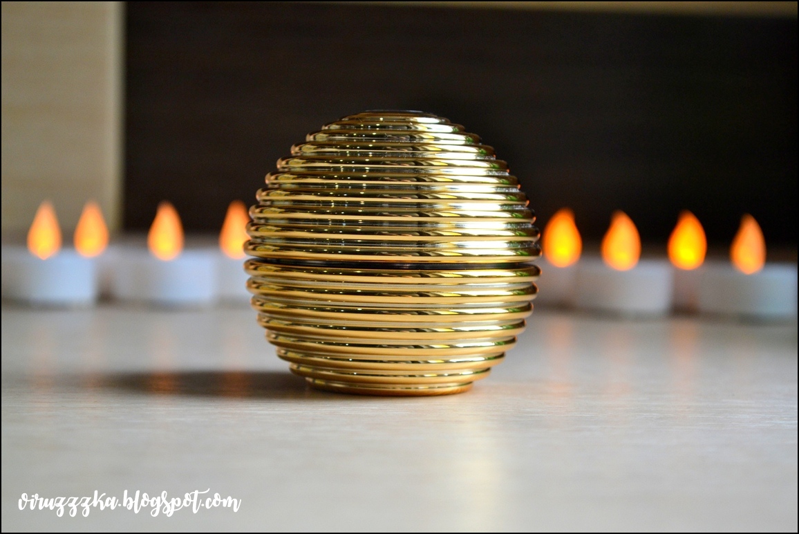 Guerlain Meteorites Gold Light | Guerlain Gold Ball Makeup Collection 2017 Guerlain Meteorites Gold Light | Guerlain Gold Ball Makeup Collection 2017