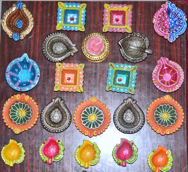 karwa chauth, ahoiashtami, sharad ritu, sharad purnima, amavasya, diwali, deepawali, deepotsav, choti diwali, badi diwali, fire, crackers, diye, candle, diya, lamp, earthen, devi, devta, god, goddess, hinduism, sanatan dharm, dhanteras, govardhan, 2019, kartik, krishna paksh