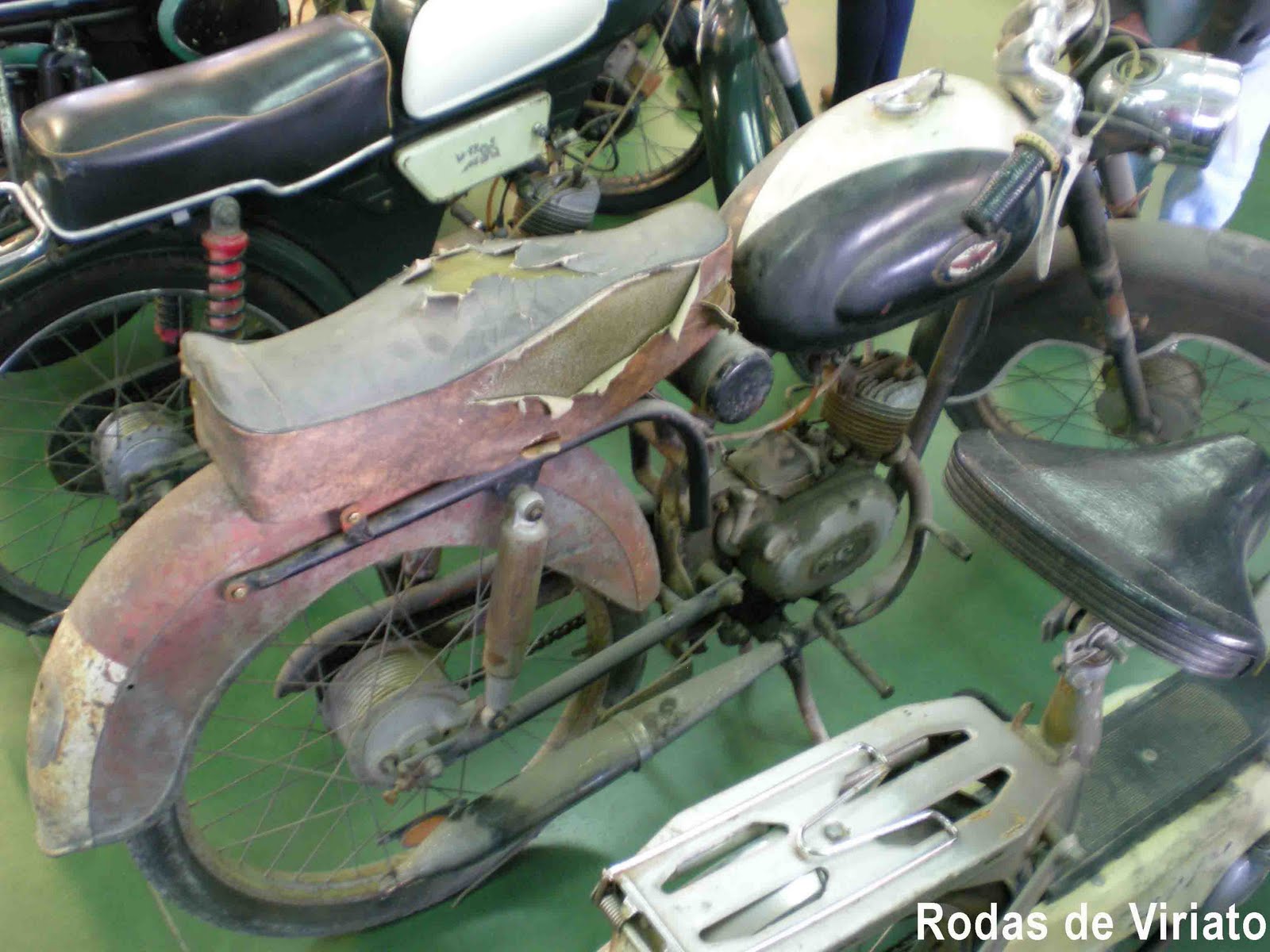 Motorizada Marsan na Automobilia da Moita 2011