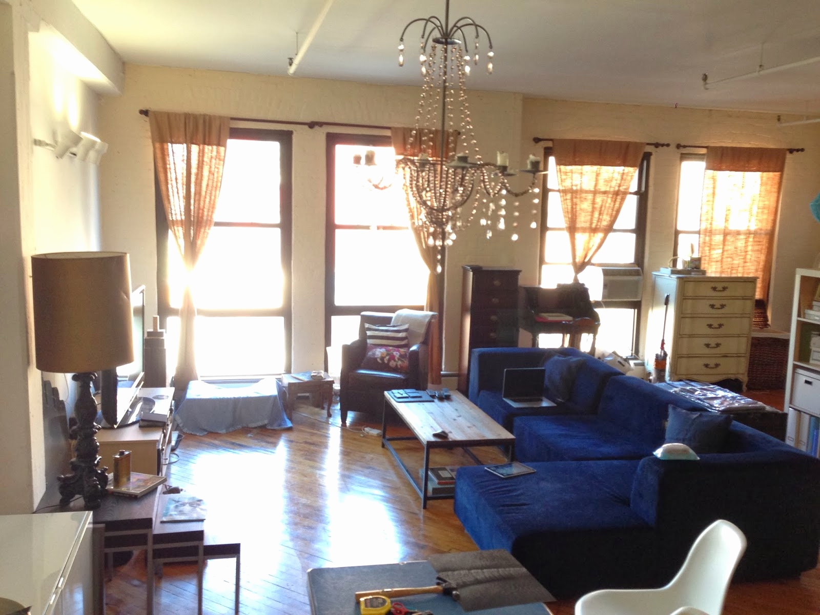 Decorating The Living Room Interior With Blue Decorating The Living Room Interior With Blue