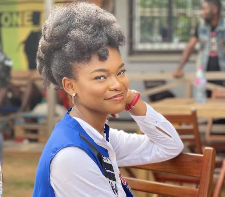 Guillochine Brielle JE LAISSE TOUT À DIEU