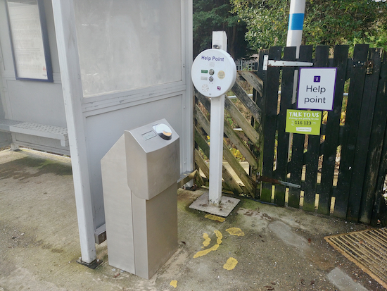 Contactless reader by the stairs on the north-bound platform at Welham Green station  Image by North Mymms News released under Creative Commons BY-NC-SA 4.0