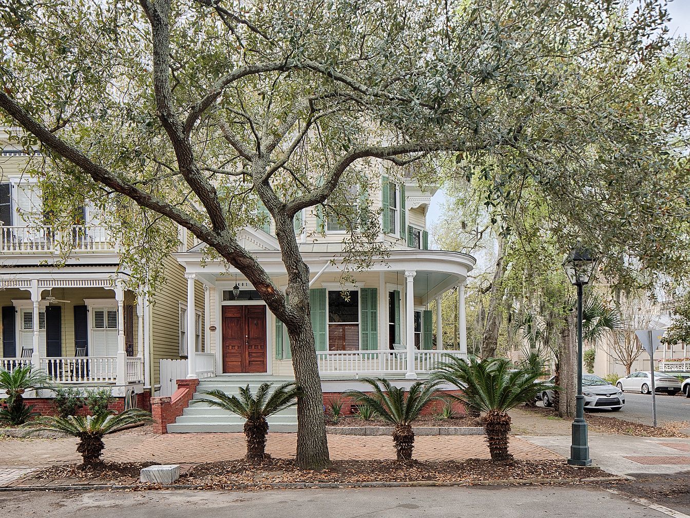 Sweet House Dreams 1890 Victorian in Savannah,