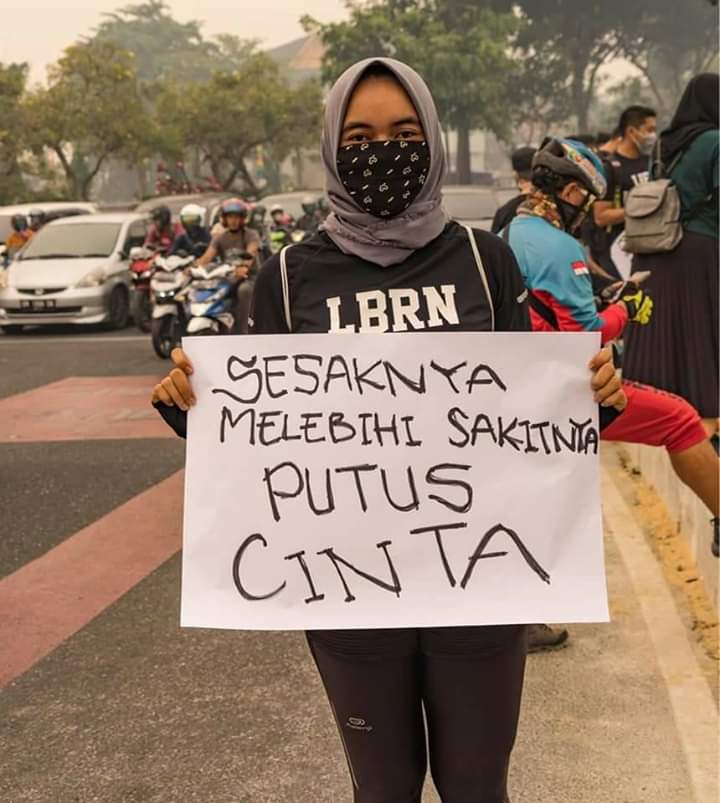Media Bungkam, Ini Sindiran Telak Korban Kabut Asap Riau