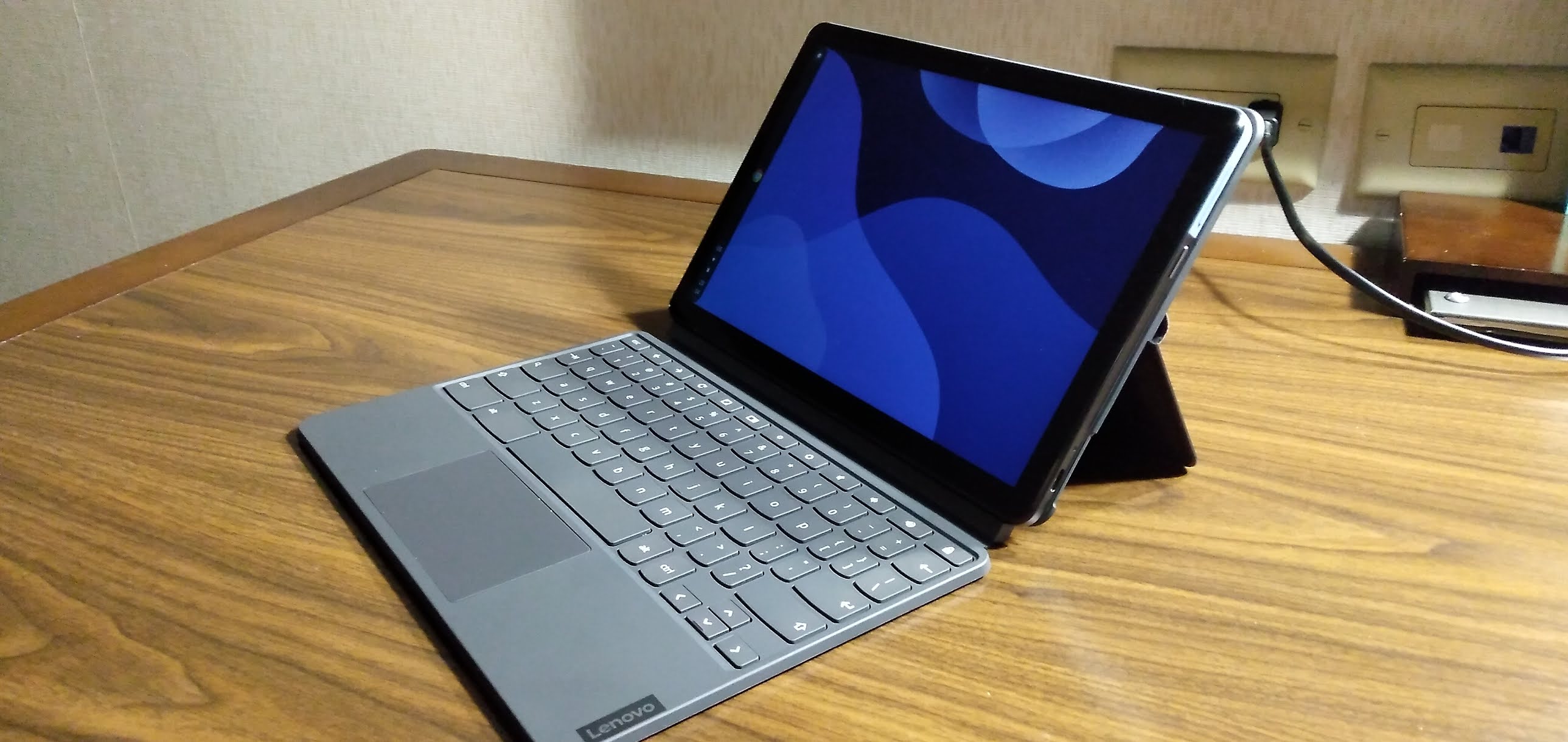WM×LI: 【米国版】Lenovo Ideapad Duet Chromebook 開封の儀