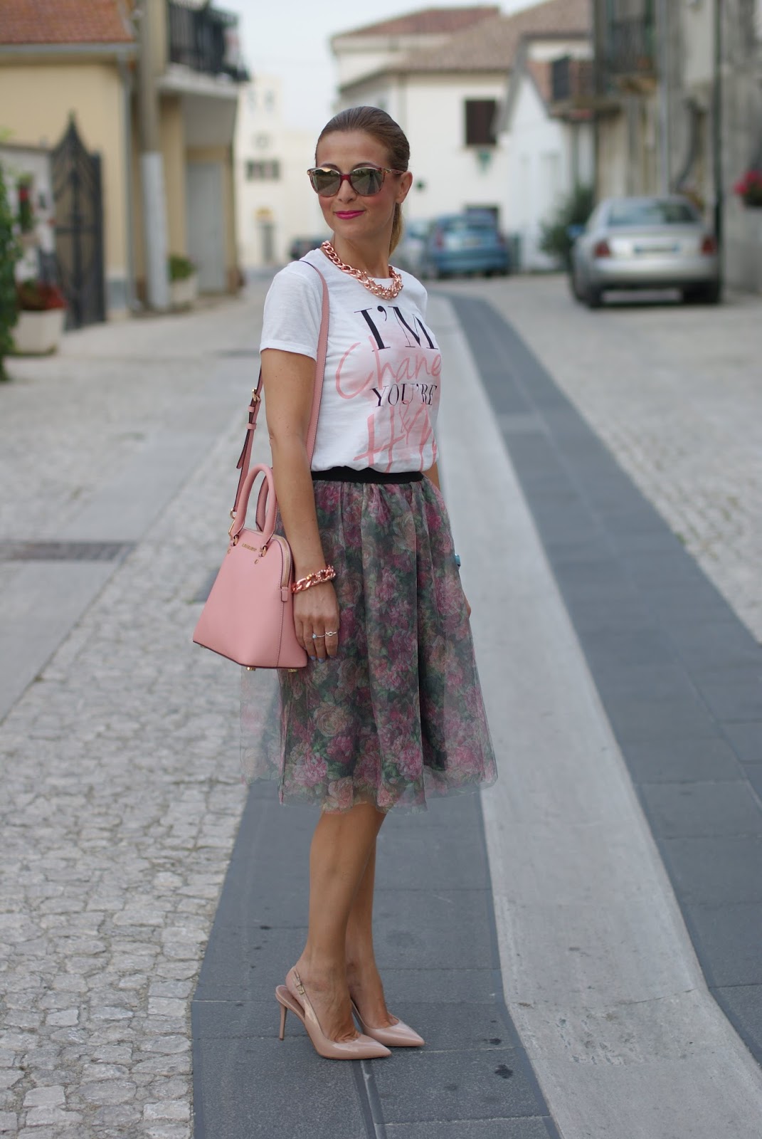 Floral tulle skirt: pink romantic outfit | Fashion and Cookies ...