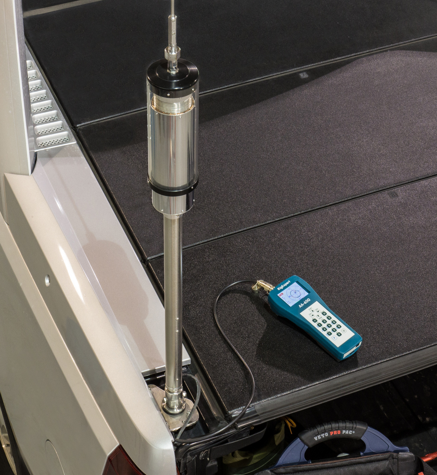 Jerry's Journal: HF Mobile Antenna Installs
