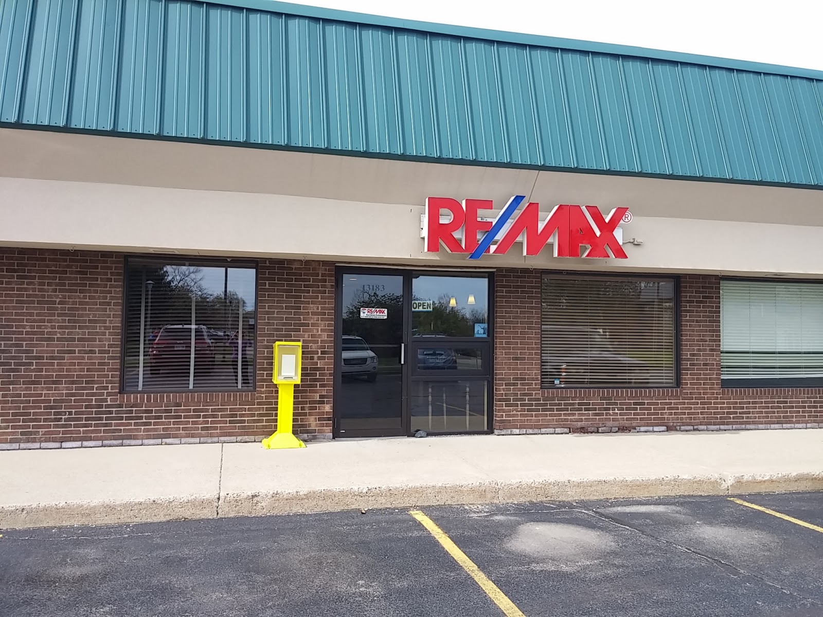 RE/MAX Real Estate DeWitt of Greater Lansing Michigan Best Realtor