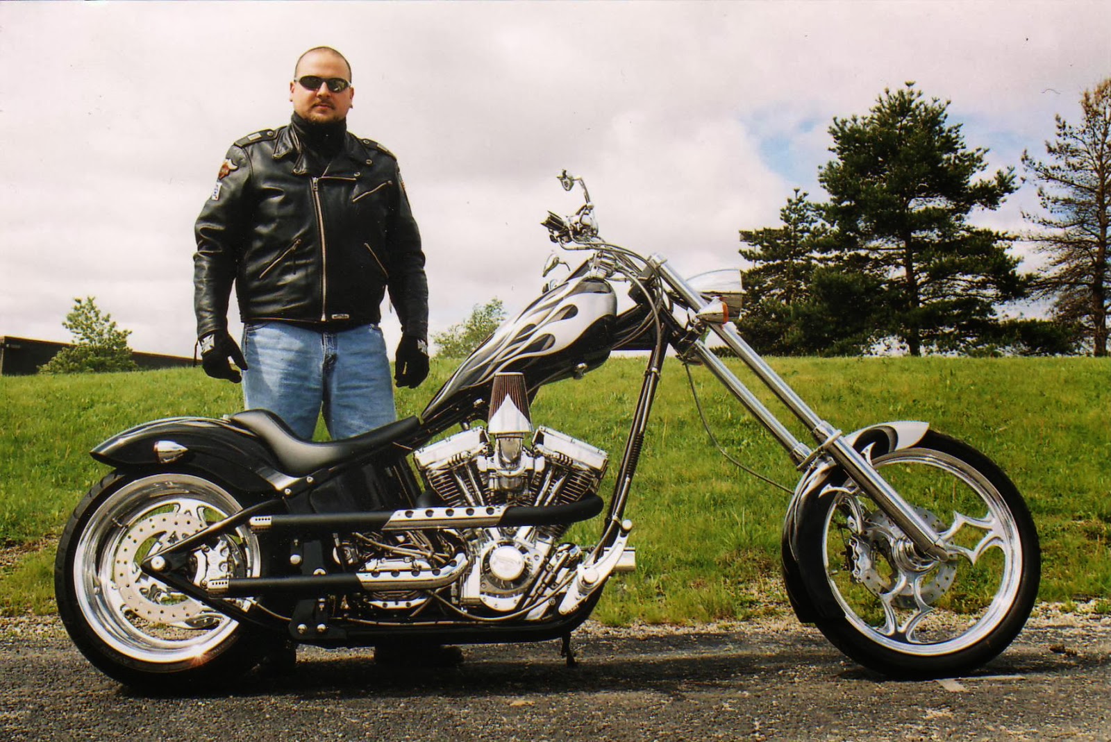 чоппер кастом из baltmotors. Bobber japan style. фриско чоппер. чоппер с обвесом. 2 chopper 200 shots bang перевод.