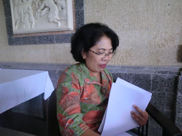 Menarilah Dan Terus Tertawa - Timur Punya Cerita: Menarilah