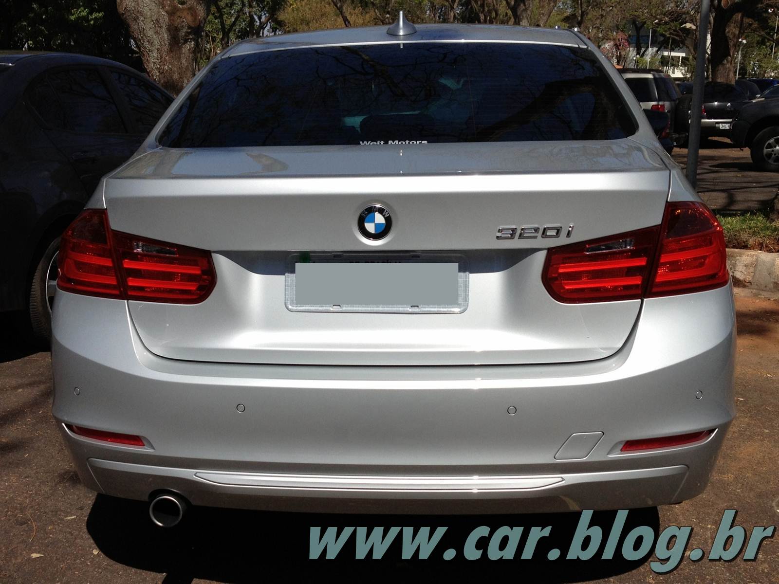 Bmw 320i 2013 teste quatro rodas