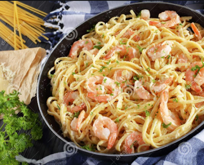 One Pan Creamy Parmesan Linguine With Shrimp Yoirecipes Xyz