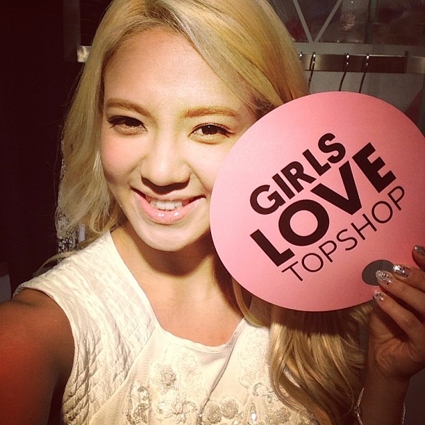 Girls’ Generation’s Hyoyeon Snapped A Lovely Photo For