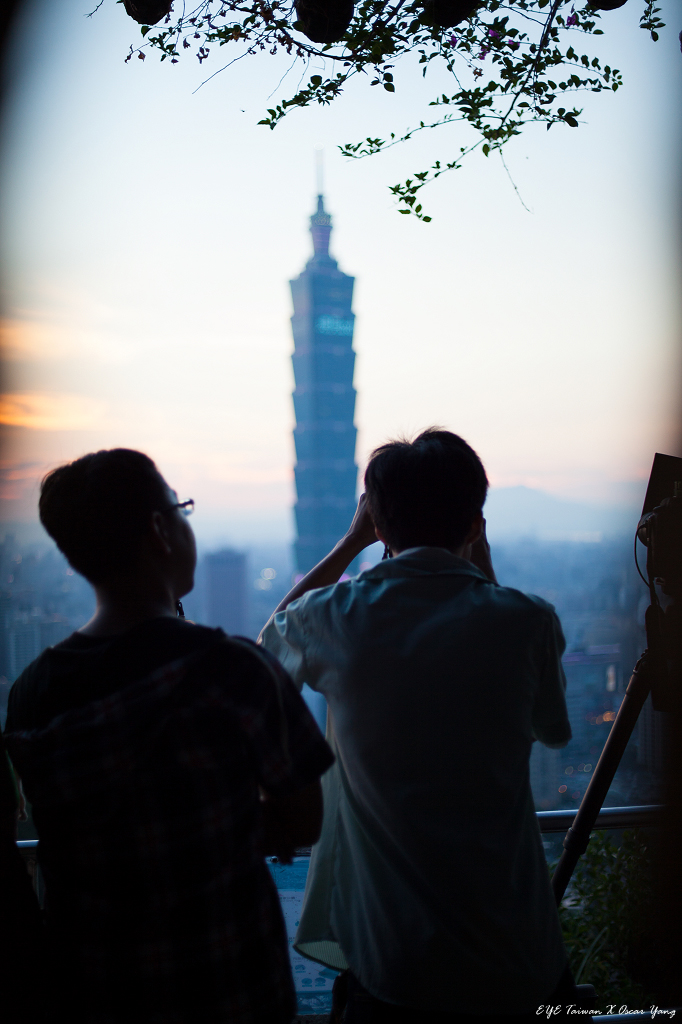 <br /><br /><br /><br /><br /><br /><br /><br />