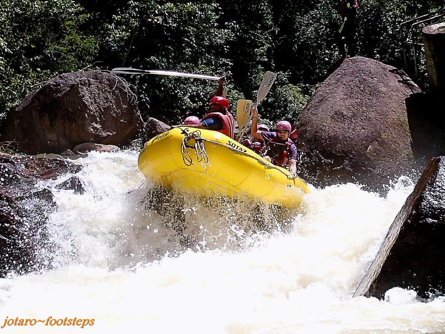 Footsteps Jotaro's Travels Malaysia 2015 White Water Rafting At