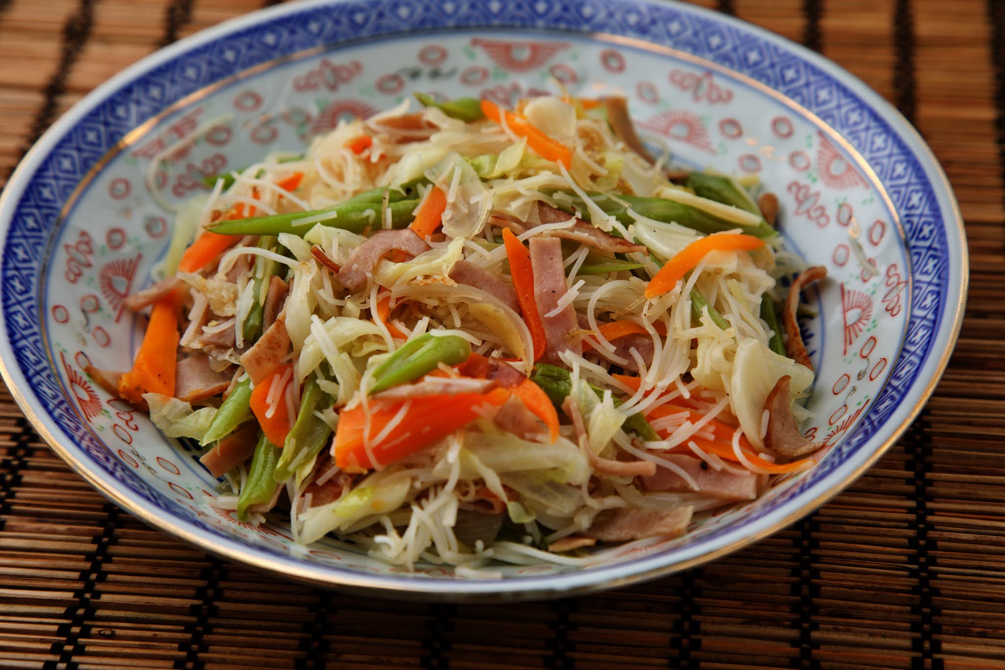 OISHII! Fried Rice Vermicelli with Vegetables