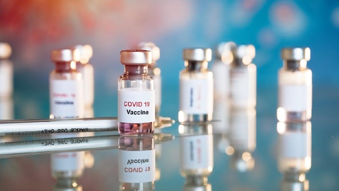 Adakah Anda Setuju Atau Menolak Vaksin COVID-19?