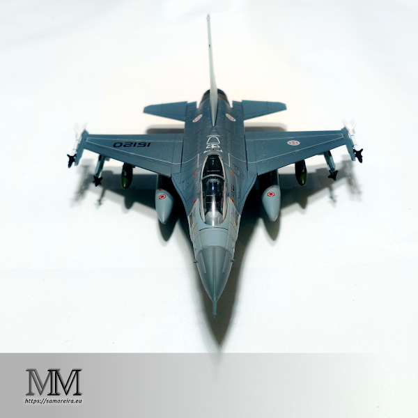 Lockheed Martin F-16 B/M Fighting Falcon