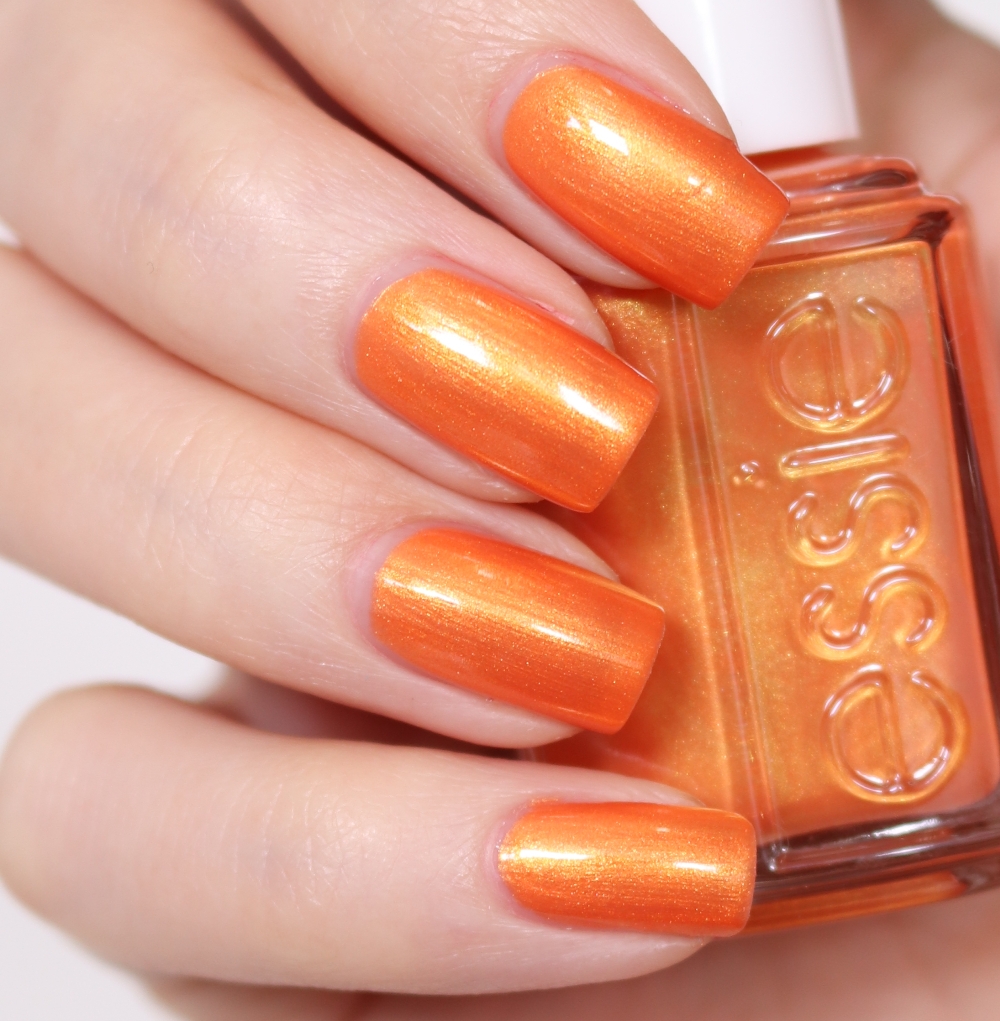 MacKarrie Beauty Style Blog Essie Don't be Spotted