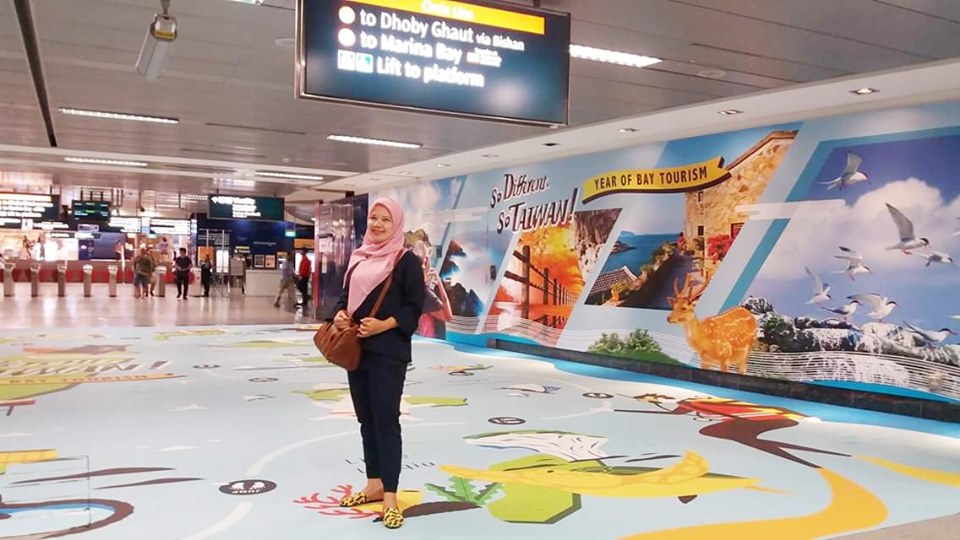 pengalaman pertama saya berkunjung ke singapura negeri singa wisata nurul sufitri travel lifestyle blogger review culinary