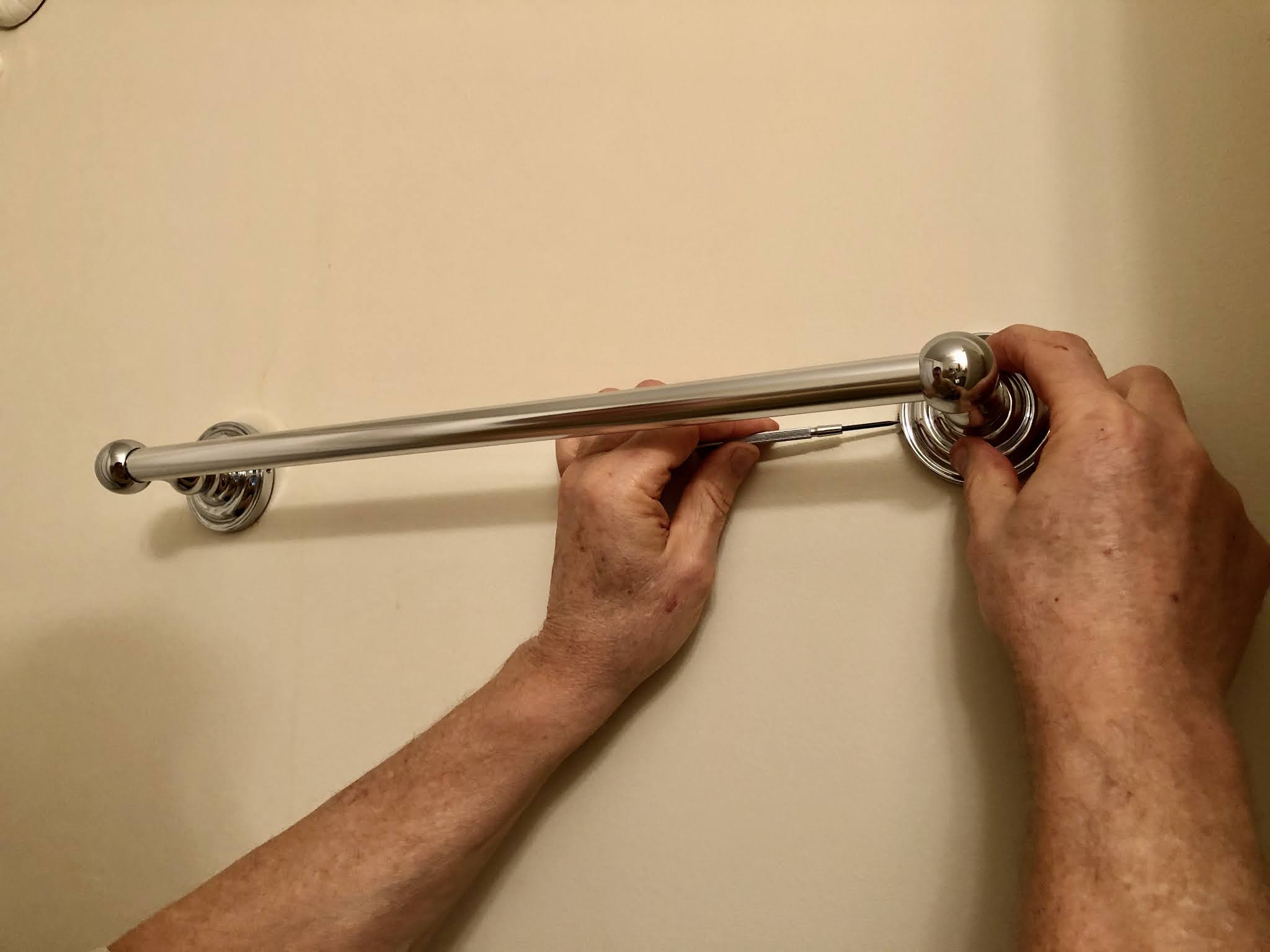 Ms. Nancy's Nook Rustic Wood & Iron Wall Rack DIY