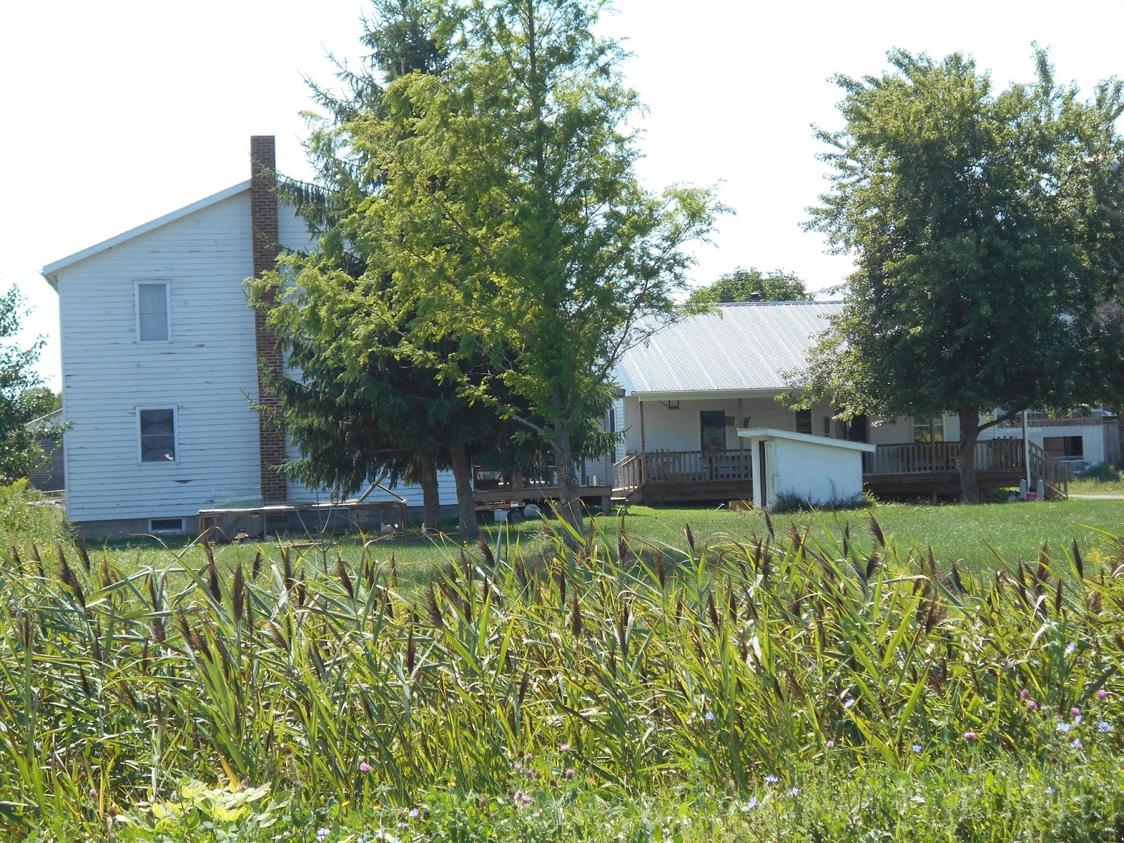 Discover the Hidden Map of Amish Communities in New York State! Barn amish house mind york state