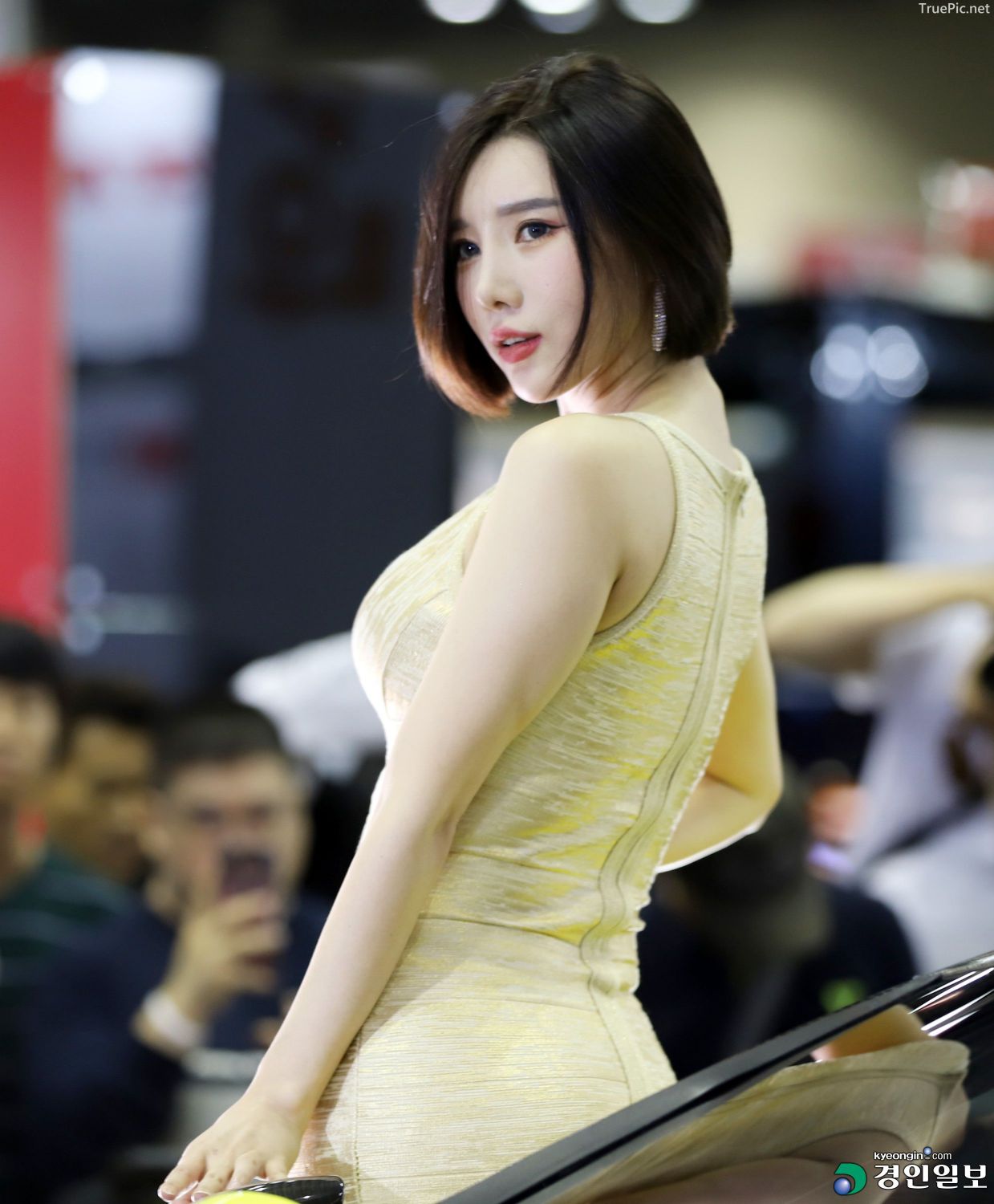 Korean Racing Model - Song Jooa - Seoul Auto Salon 2019 - Picture 58