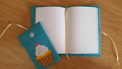 Cupcakes notebook and pencil cover set Cupcakes notebook and pencil cover set