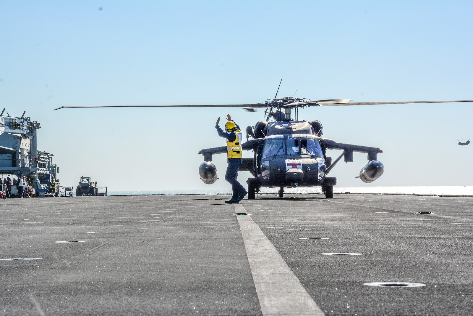 SNAFU!: 1st BN, 111th Aviation Regiment does deck qualifications aboard ...
