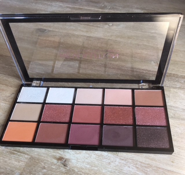 Tiki S Thoughts Revolution Reloaded Palettes In Iconic Fever And