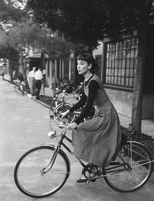 Audrey Hepburn bicicleta