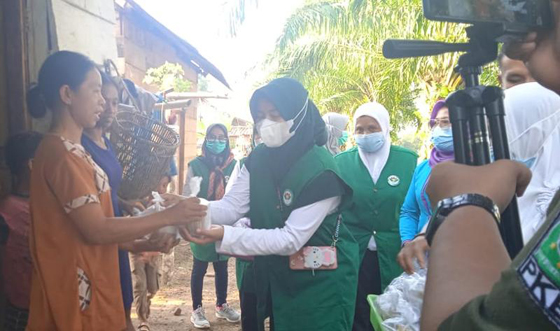 Peduli Sesama di Bulan Suci, PB Waykanan & Banjit Berbagi Sejuta Takjil
