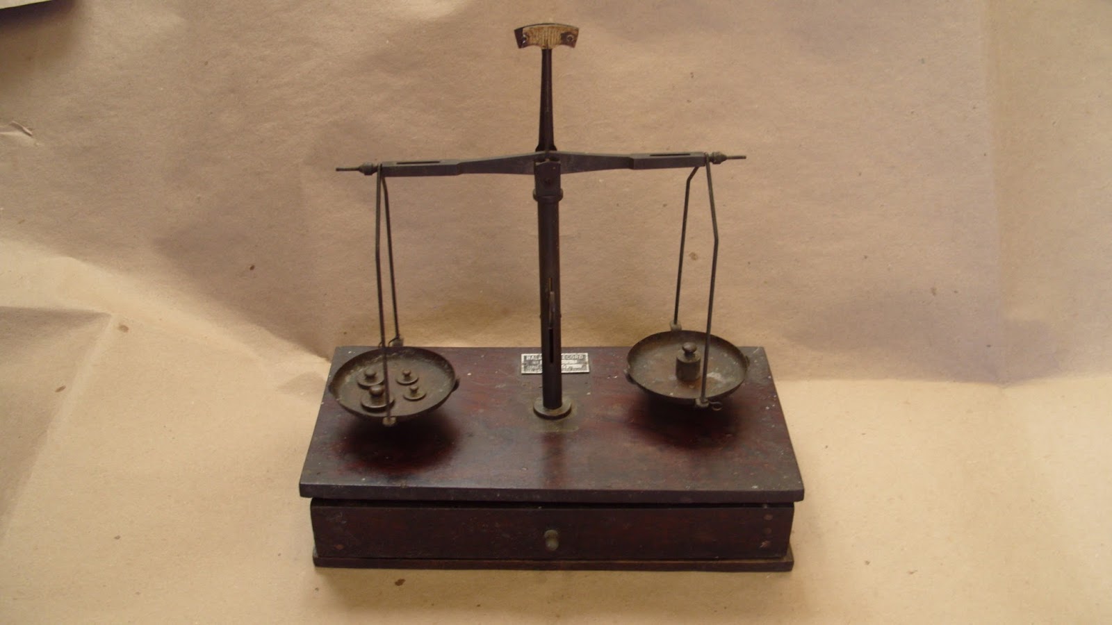 Ourivesrock: BALANÇAS ANTIGAS