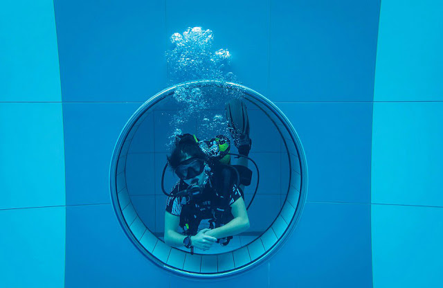 worlds-deepest-swimming-pool