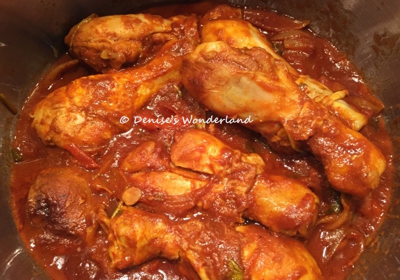 Denise S Wonderland Spicy Ayam Masak Merah Maggi Premix Sauce