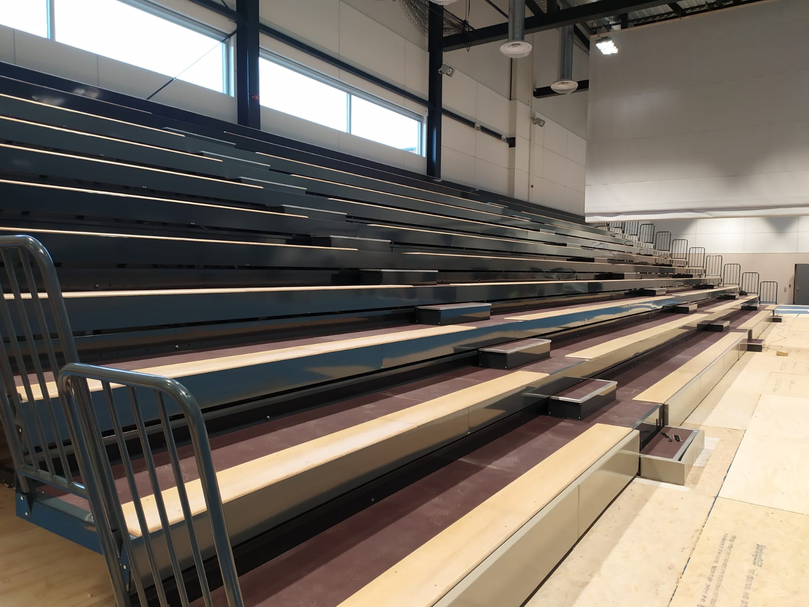 Get Decan Sports Equipment New Intelligent Tribune In Norway For Android Wallpaper Decan Sports Equipment New Intelligent Tribune In Norway For Free